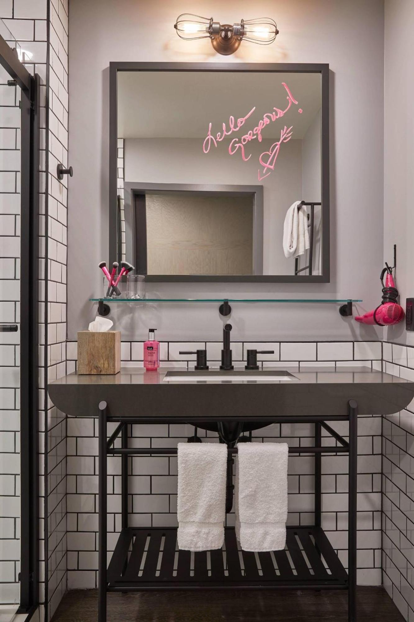 Moxy Atlanta Midtown Ξενοδοχείο Εξωτερικό φωτογραφία